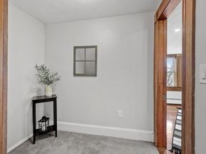 42 Stevens Street 42, Andover MA 01810