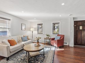 42 Stevens Street 42, Andover MA 01810