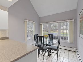 34 Pickman Dr, Bedford MA 01730