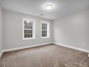 1180 Elm St Applewood, Leominster MA 01453