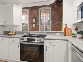 12 Brookside Rd 28, Westford MA 01886