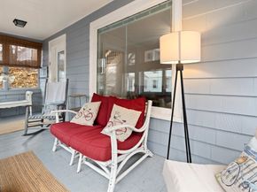 17 Cliff St, Salem MA 01970