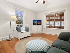 17 Cliff St, Salem MA 01970