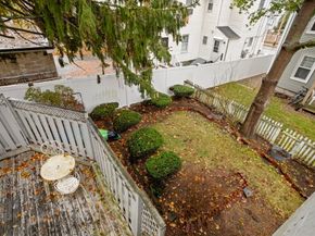 17 Cliff St, Salem MA 01970