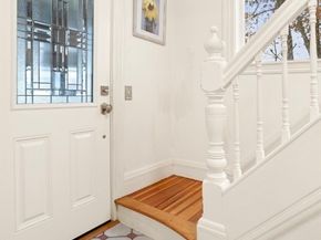 17 Cliff St, Salem MA 01970