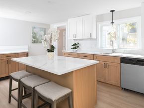 1085 Bedford St, Abington MA 02351