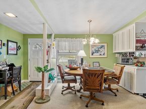 36 Brownlea Rd, Framingham MA 01701