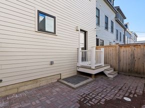 9 Armory St, Boston MA 02129