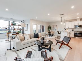 62 Foundry St 202, Wakefield MA 01880