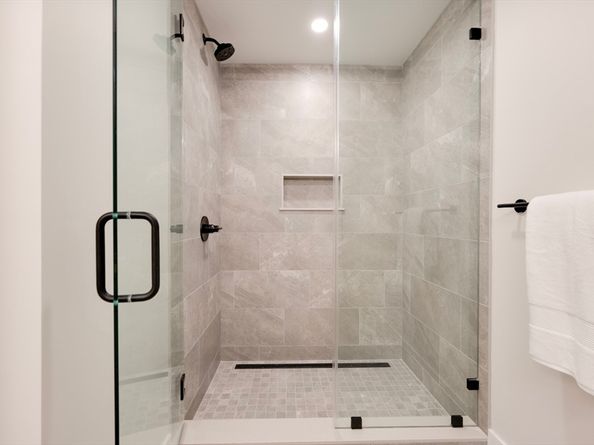 62 Foundry St 202, Wakefield MA 01880