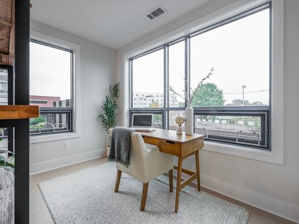 62 Foundry St 202, Wakefield MA 01880