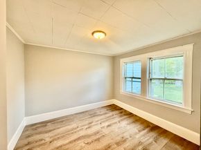 84 Pearl St, Stoughton MA 02072