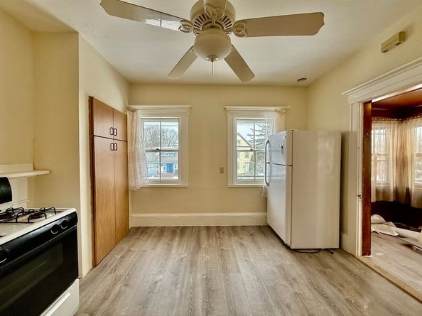 84 Pearl St, Stoughton MA 02072