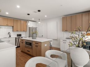 20 Audubon Way 205, Canton MA 02021