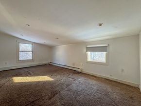 23 Fifth Ave, Lakeville MA 02347