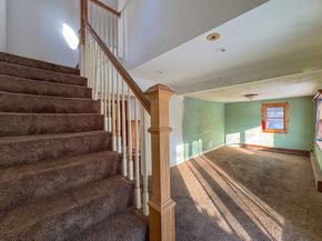 23 Fifth Ave, Lakeville MA 02347