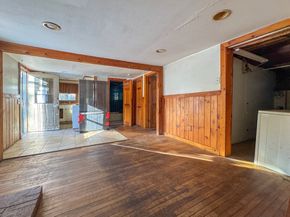 23 Fifth Ave, Lakeville MA 02347
