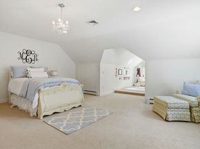 372 Tremont St, Duxbury MA 02332