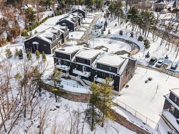 11 James Coffin Way 11, Middleton MA 01949