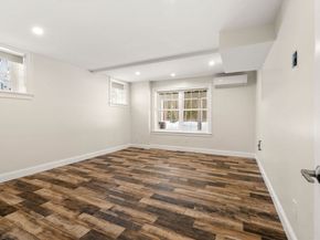 20 Split Rock Ln, Mattapoisett MA 02739
