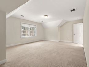 20 Split Rock Ln, Mattapoisett MA 02739