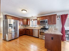 35 Sophia Ln, Bridgewater MA 02324