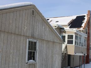 25 Quinebaug Road, Dudley MA 01571