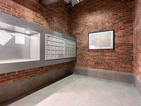 35 Channel Center St 303, Boston MA 02210