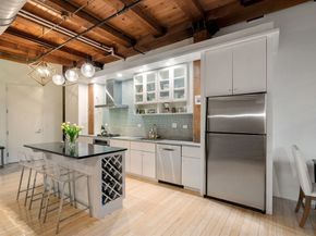 35 Channel Center St 303, Boston MA 02210