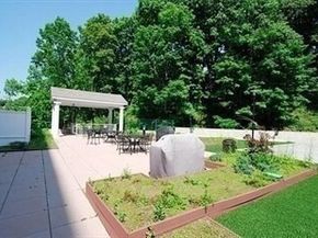 1600 Beacon St 207, Brookline MA 02446