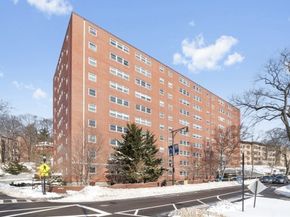 1600 Beacon St 207, Brookline MA 02446