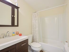 96 Mansfield St, Framingham MA 01702