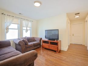 96 Mansfield St, Framingham MA 01702