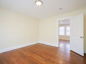 96 Mansfield St, Framingham MA 01702