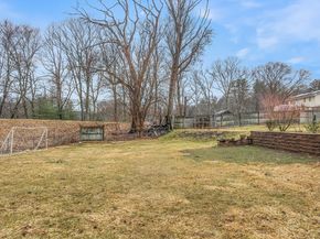 104 Sw Cutoff, Northborough MA 01532