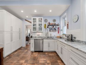 7 Parkman St 1, Brookline MA 02446