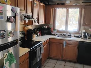 8 Tony Ter, Bridgewater MA 02324