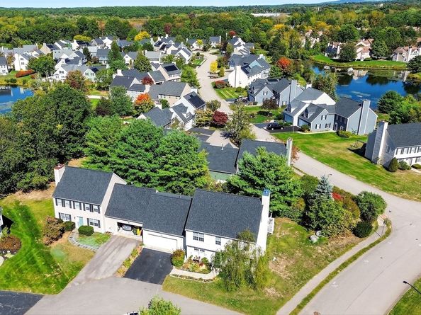 127 Clear Pond Drive 127, Walpole MA 02081