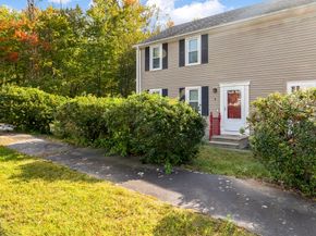 7 Lorraine Rd, Worcester MA 01604
