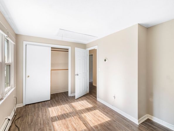 7 Lorraine Rd, Worcester MA 01604