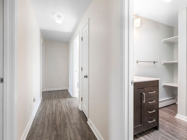 7 Lorraine Rd, Worcester MA 01604