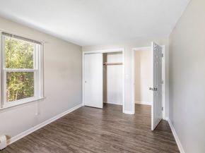 7 Lorraine Rd, Worcester MA 01604