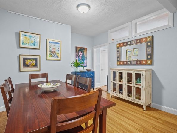201 Humphrey St 2, Marblehead MA 01945