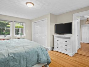 201 Humphrey St 2, Marblehead MA 01945