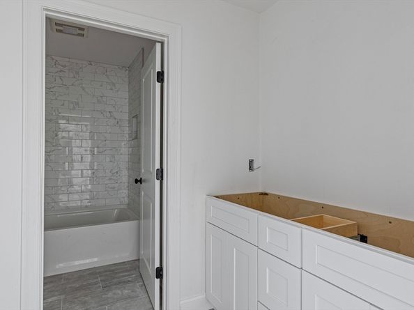 4 Abby Road, Grafton MA 01536