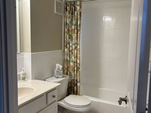 47 Alvarado Ave 1A, Worcester MA 01604