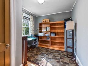 8 Montvale Rd, Worcester MA 01609