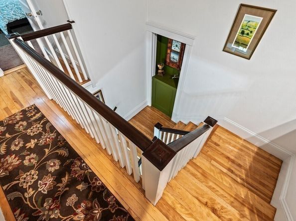 8 Montvale Rd, Worcester MA 01609