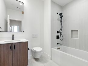 58 Kent 302, Brookline MA 02445