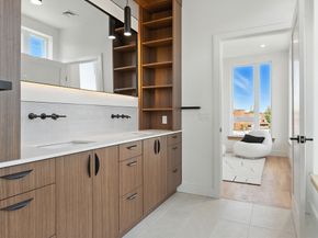 58 Kent 302, Brookline MA 02445